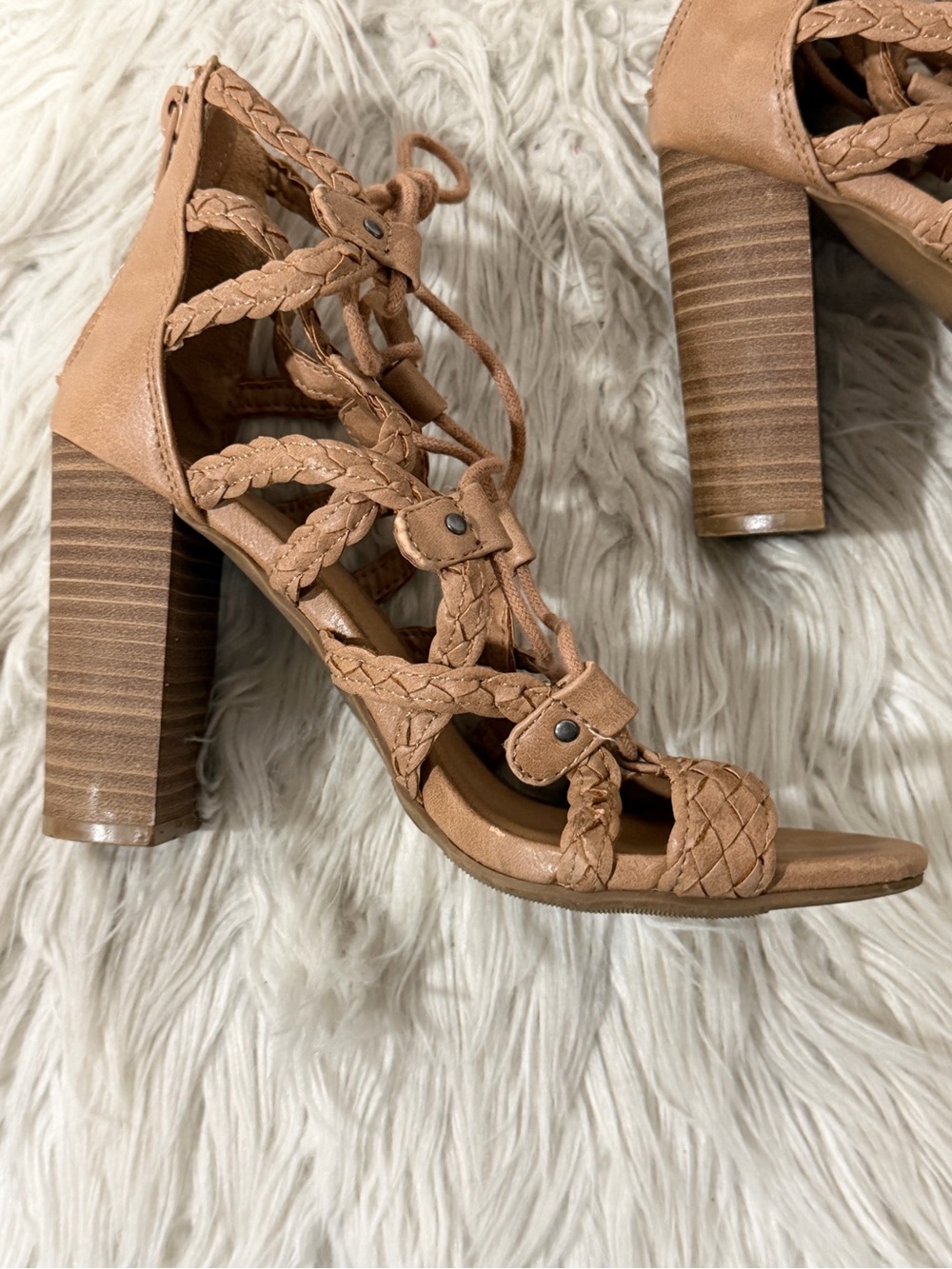 Braided Lace-Up High Heel Sandal in Tan Size 6 - Picture 13 of 16
